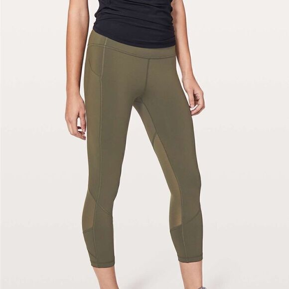 Lululemon Pace Rival Crop *22 - Picture 2 of 7